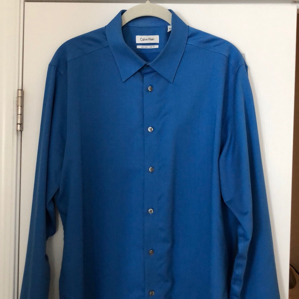 Calvin Klein 16-34/35 Blue Slim Fit Dress Shirt